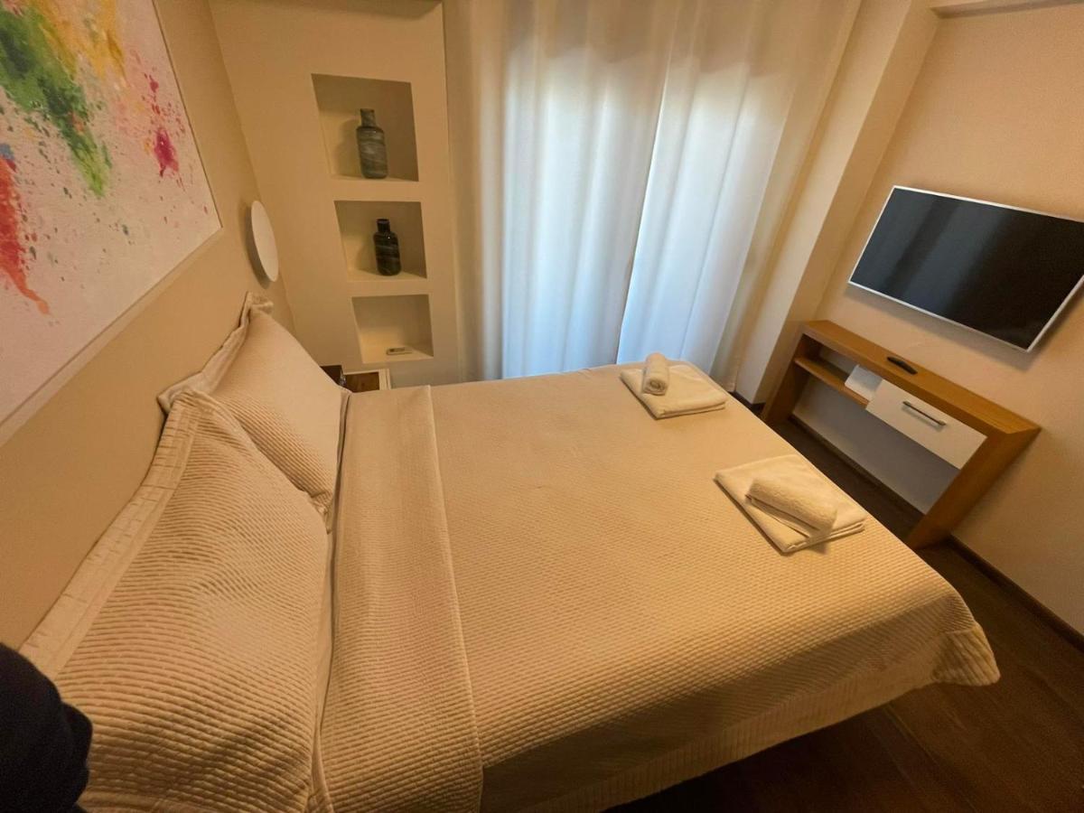 Vip Skg Central Apartment テッサロニキ エクステリア 写真